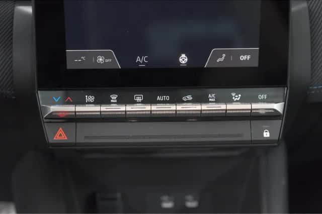 Renault Captur (2025) thumbnail 45