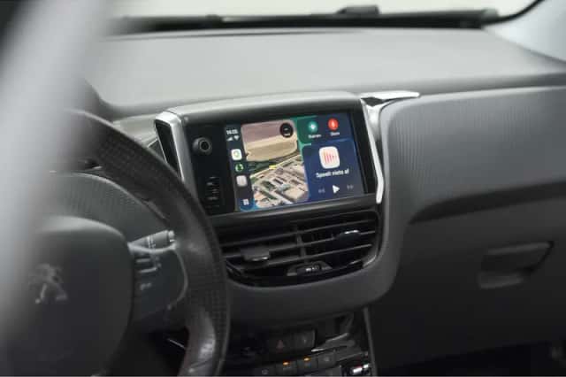 Peugeot 208 (2018) thumbnail 3