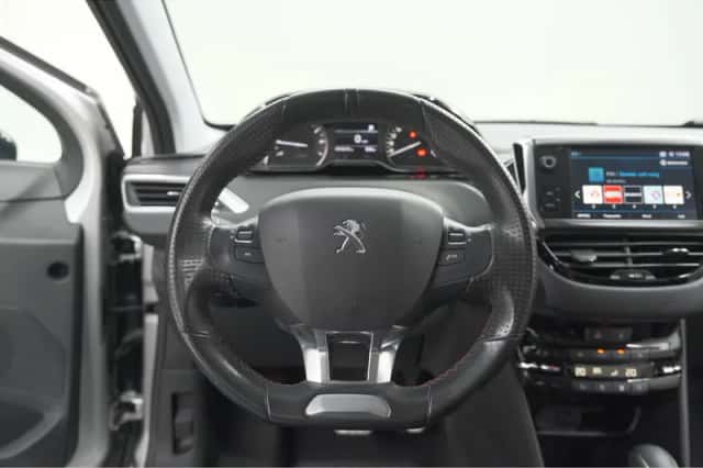Peugeot 208 (2018) thumbnail 24