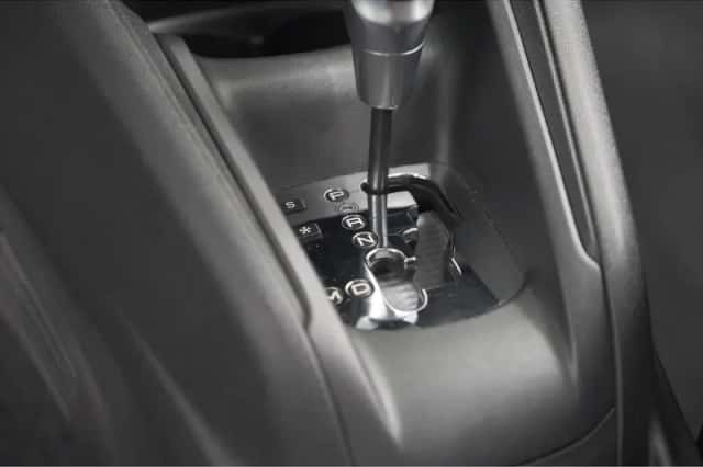 Peugeot 208 (2018) thumbnail 34