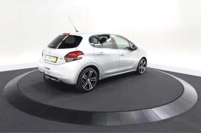 Peugeot 208 (2018) thumbnail 5