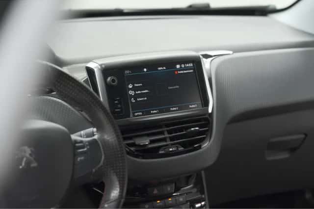 Peugeot 208 (2018) thumbnail 42