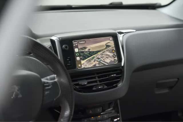 Peugeot 208 (2018) thumbnail 45
