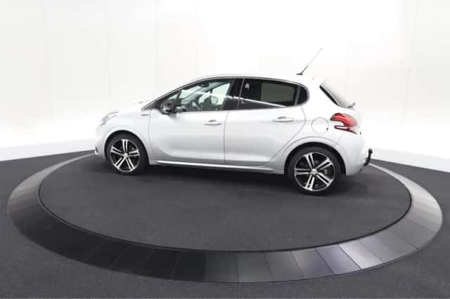 Peugeot 208 (2018) thumbnail 53