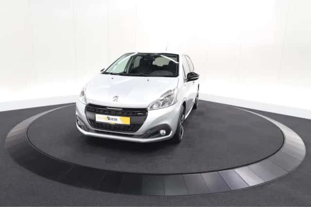 Peugeot 208 (2018) thumbnail 56