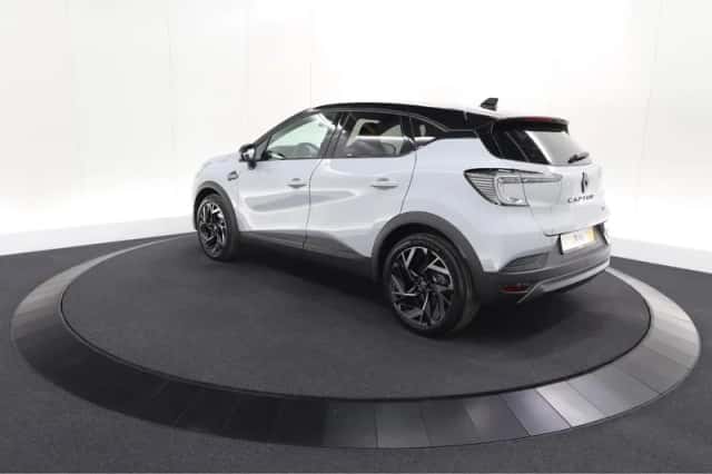 Renault Captur (2025) thumbnail 11