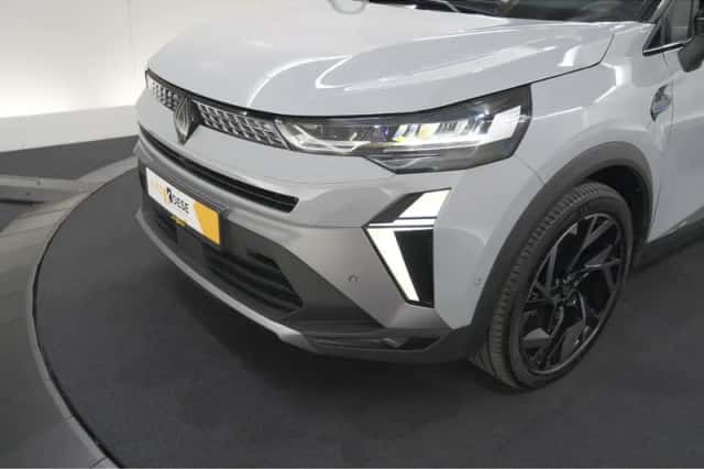 Renault Captur (2025) thumbnail 12