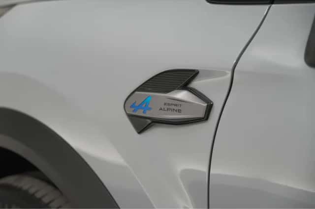 Renault Captur (2025) thumbnail 17