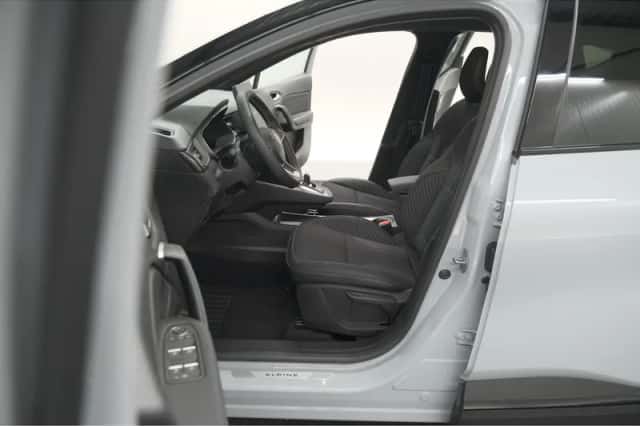 Renault Captur (2025) thumbnail 25