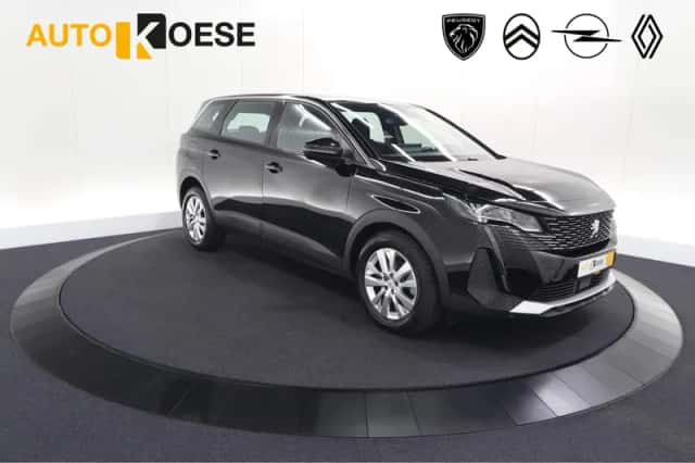 Peugeot 5008 (2023) thumbnail 1