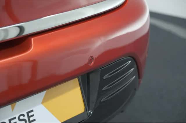 Renault Clio (2018) thumbnail 1