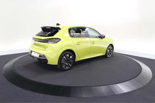 Peugeot 208 (2025) thumbnail 5