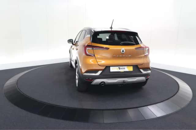 Renault Captur (2020) thumbnail 6