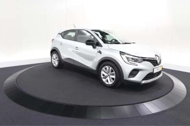 Renault Captur (2021) thumbnail 4