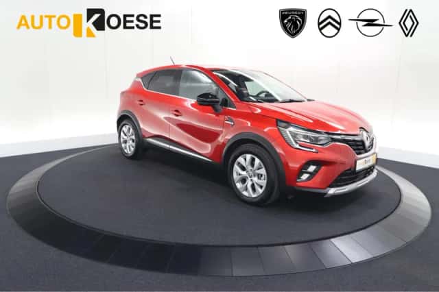 Renault Captur (2022) thumbnail 1