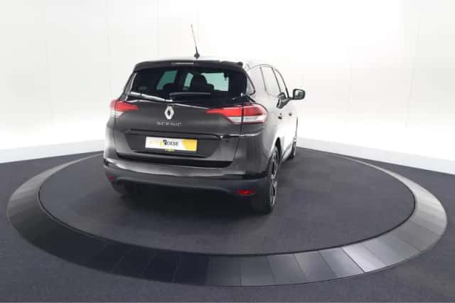 Renault Scénic (2019) thumbnail 4