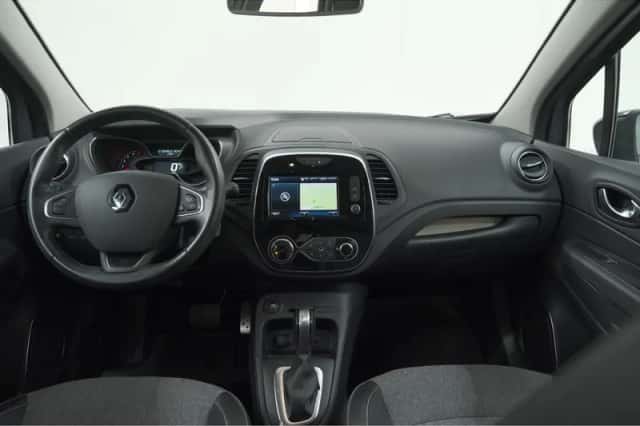 Renault Captur (2018) thumbnail 2