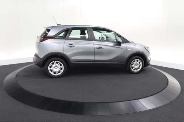Opel Crossland X (2017) thumbnail 6