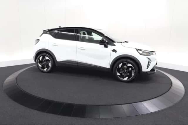 Renault Captur (2025) thumbnail 4