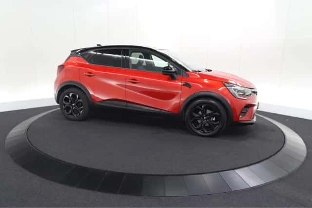 Renault Captur (2022) thumbnail 5