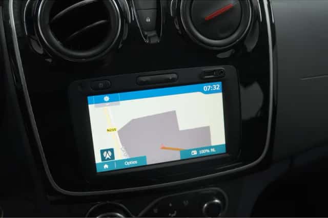 Dacia Sandero (2019) thumbnail 6