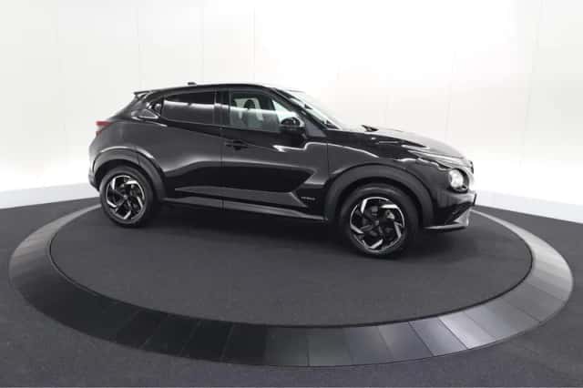 Nissan Juke (2023) thumbnail 4