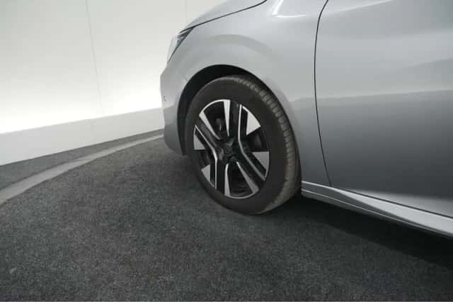 Peugeot 208 (2024) thumbnail 22