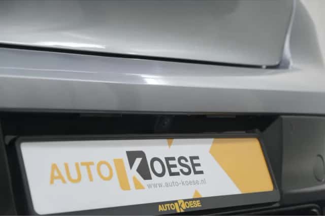 Peugeot 208 (2024) thumbnail 4