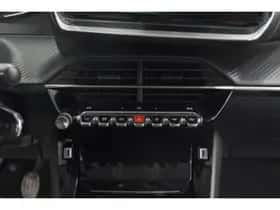 Peugeot 208 (2024) thumbnail 45