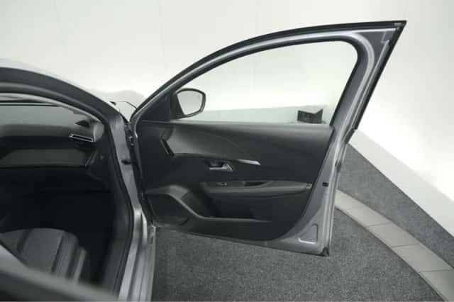 Peugeot 208 (2024) thumbnail 61
