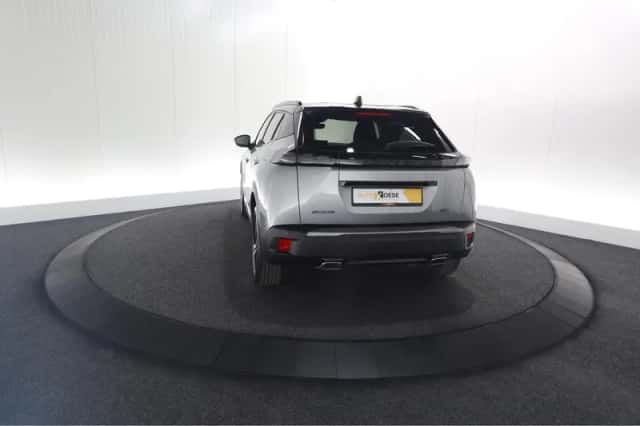 Peugeot 2008 (2024) thumbnail 11