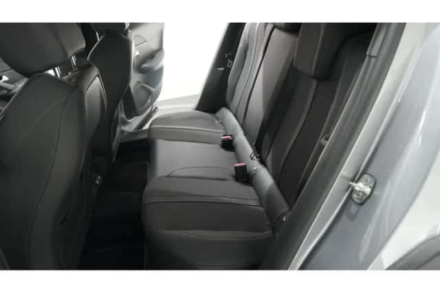Peugeot 2008 (2024) thumbnail 35