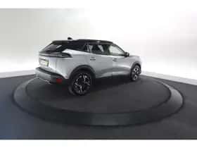 Peugeot 2008 (2024) thumbnail 5