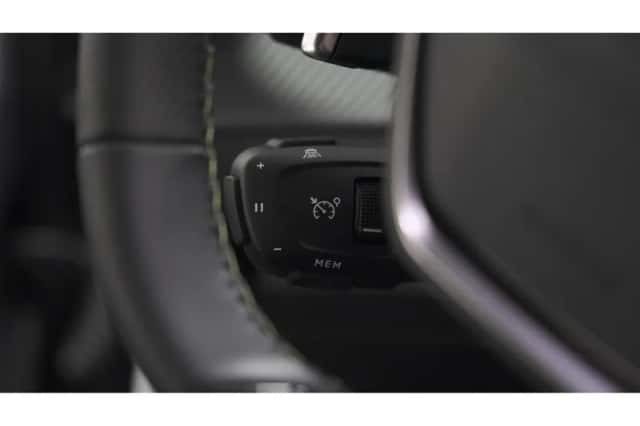 Peugeot 2008 (2024) thumbnail 43