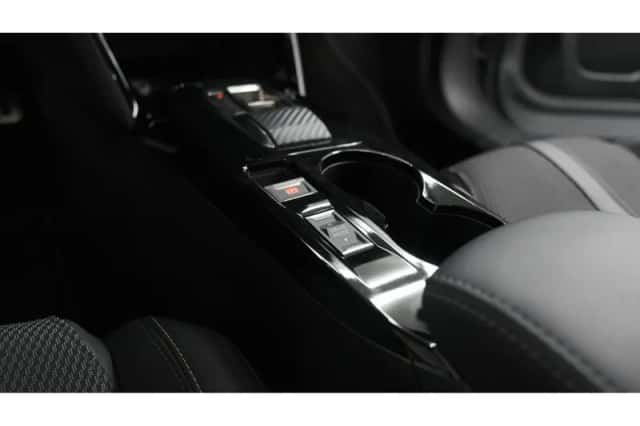 Peugeot 2008 (2024) thumbnail 47