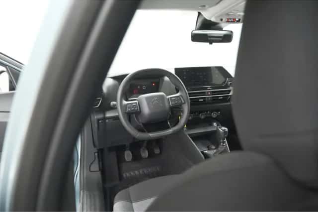 Citroën C4 (2024) thumbnail 2