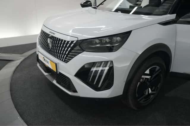 Peugeot 2008 (2024) thumbnail 19