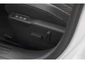 Peugeot 2008 (2024) thumbnail 34