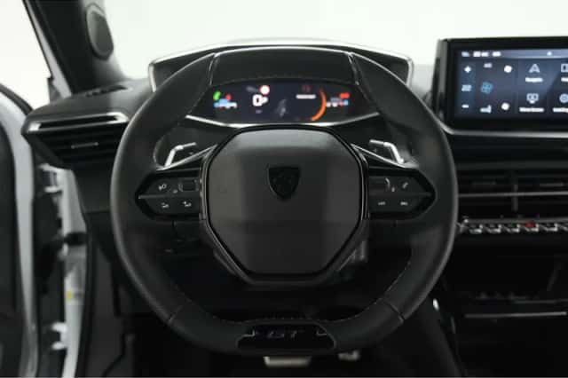 Peugeot 2008 (2024) thumbnail 41