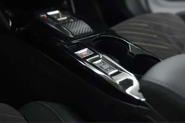Peugeot 2008 (2024) thumbnail 50