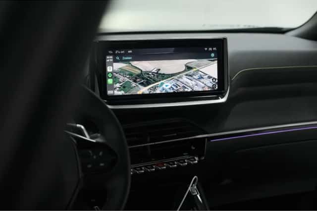 Peugeot 2008 (2024) thumbnail 60