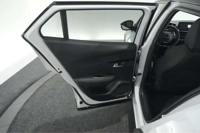 Peugeot 2008 (2024) thumbnail 73