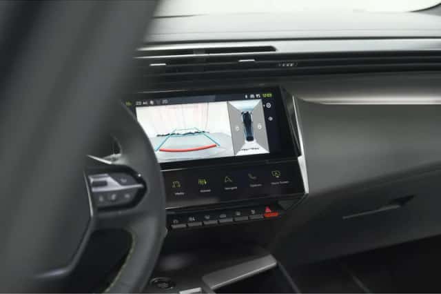 Peugeot 408 (2024) thumbnail 15