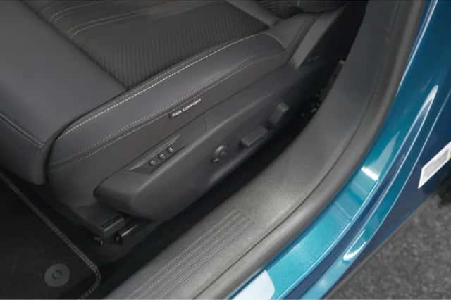 Peugeot 408 (2024) thumbnail 33