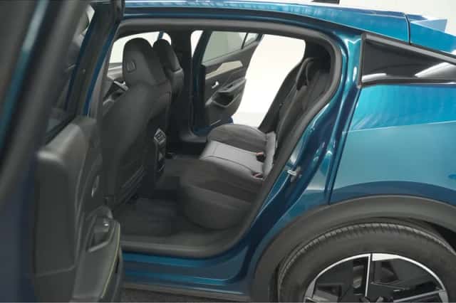 Peugeot 408 (2024) thumbnail 34