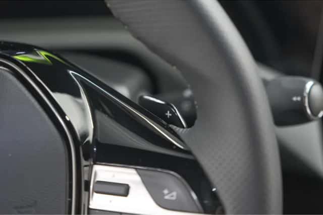 Peugeot 408 (2024) thumbnail 41