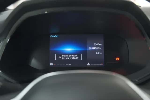 Peugeot 408 (2024) thumbnail 44