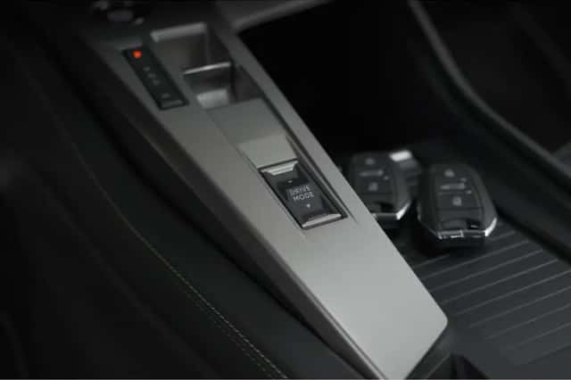 Peugeot 408 (2024) thumbnail 49