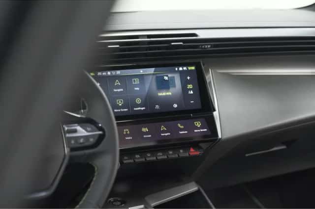 Peugeot 408 (2024) thumbnail 52