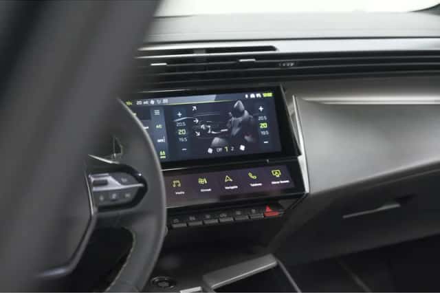 Peugeot 408 (2024) thumbnail 55